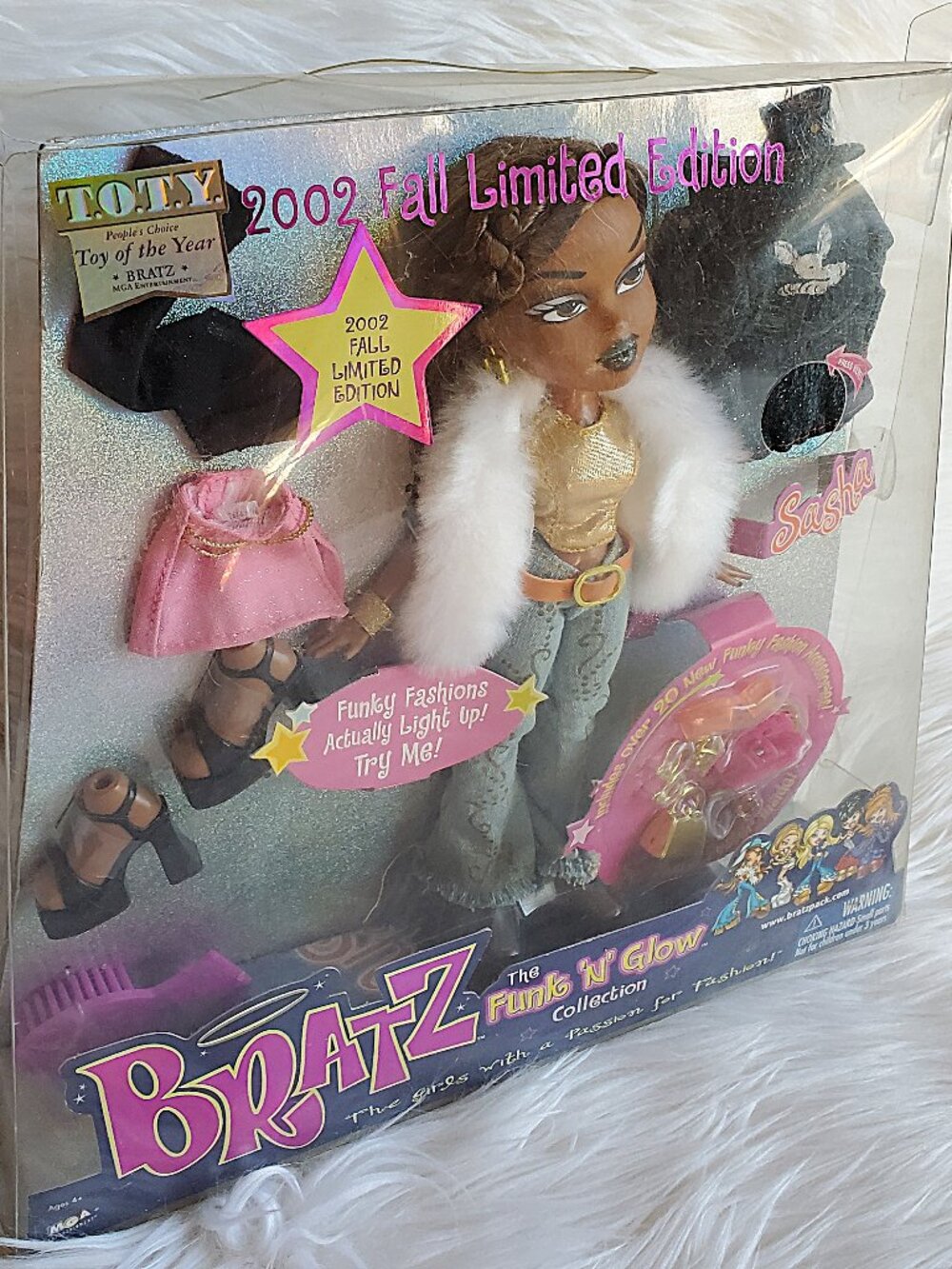 Bratz The Funks N Glow Collection 2002 Fall Limited Ed. Sasha Doll